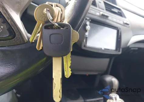 2009 Honda Accord 3.5 Ex-L z USA, uszkodzony, nr VIN 1HGCS22839A008107